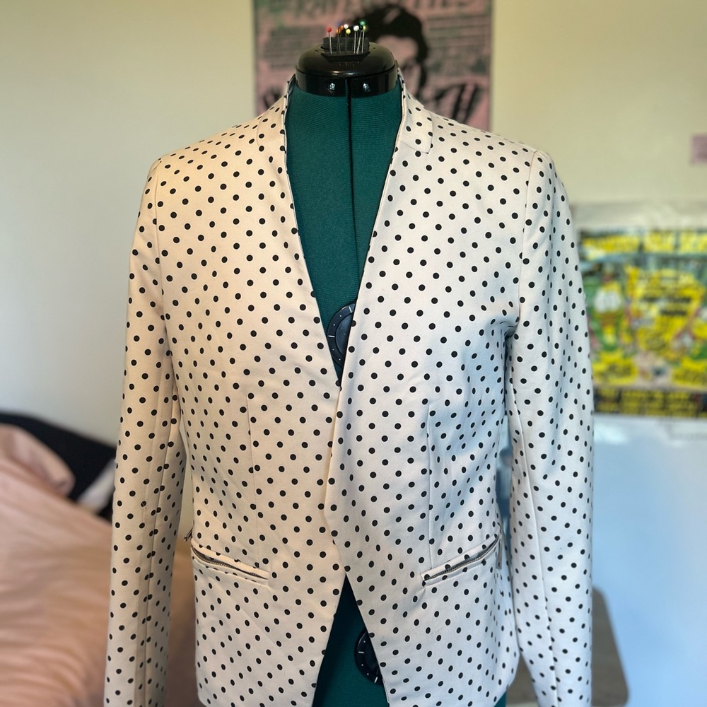 Carmen Marc Valvo Black and White Sport Coat with Polka Dots
